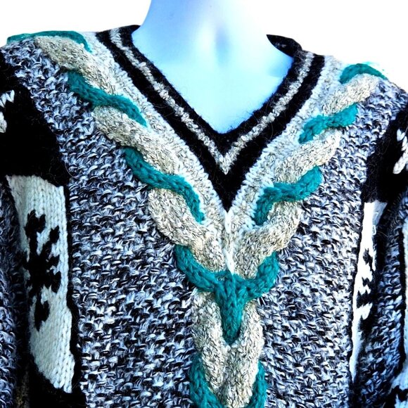 Vintage 1980s Novo Knit Sweater Mohair Blend V Neck Graphic Pullover - Picture 2 of 13